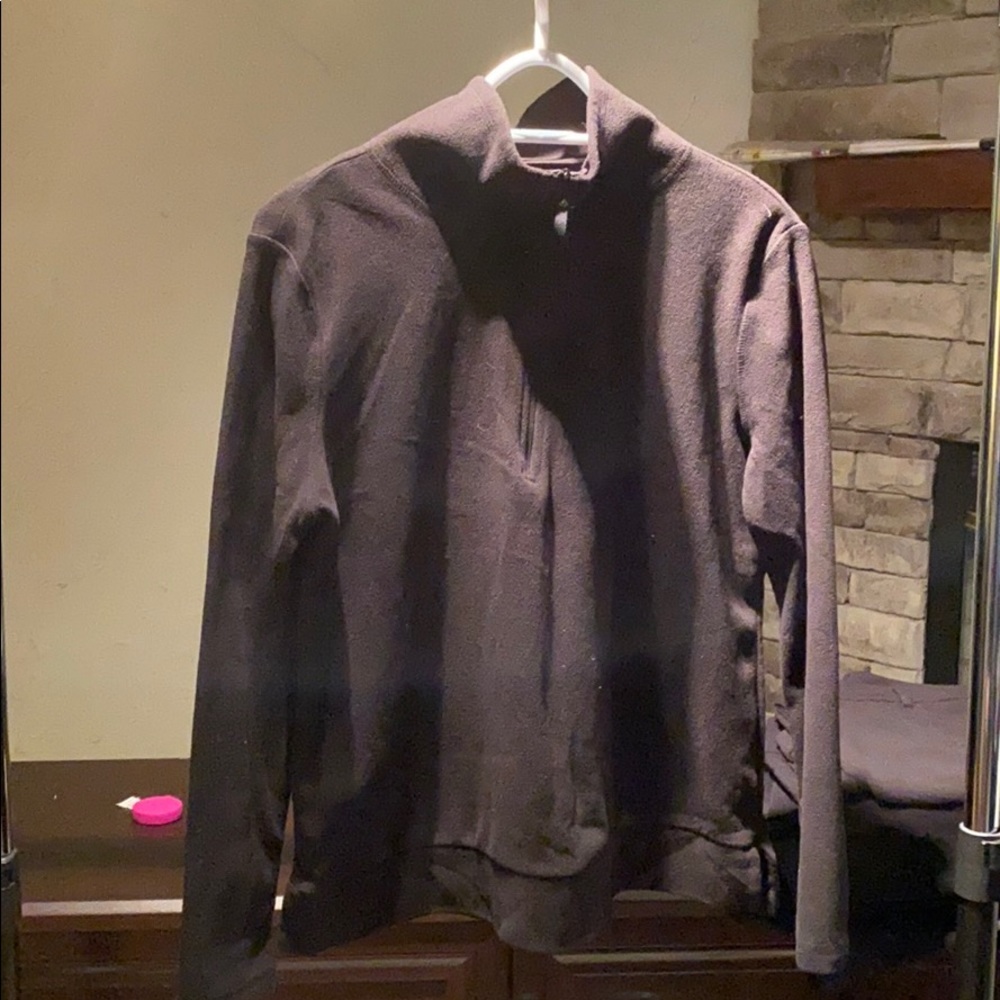 Old navy pull over